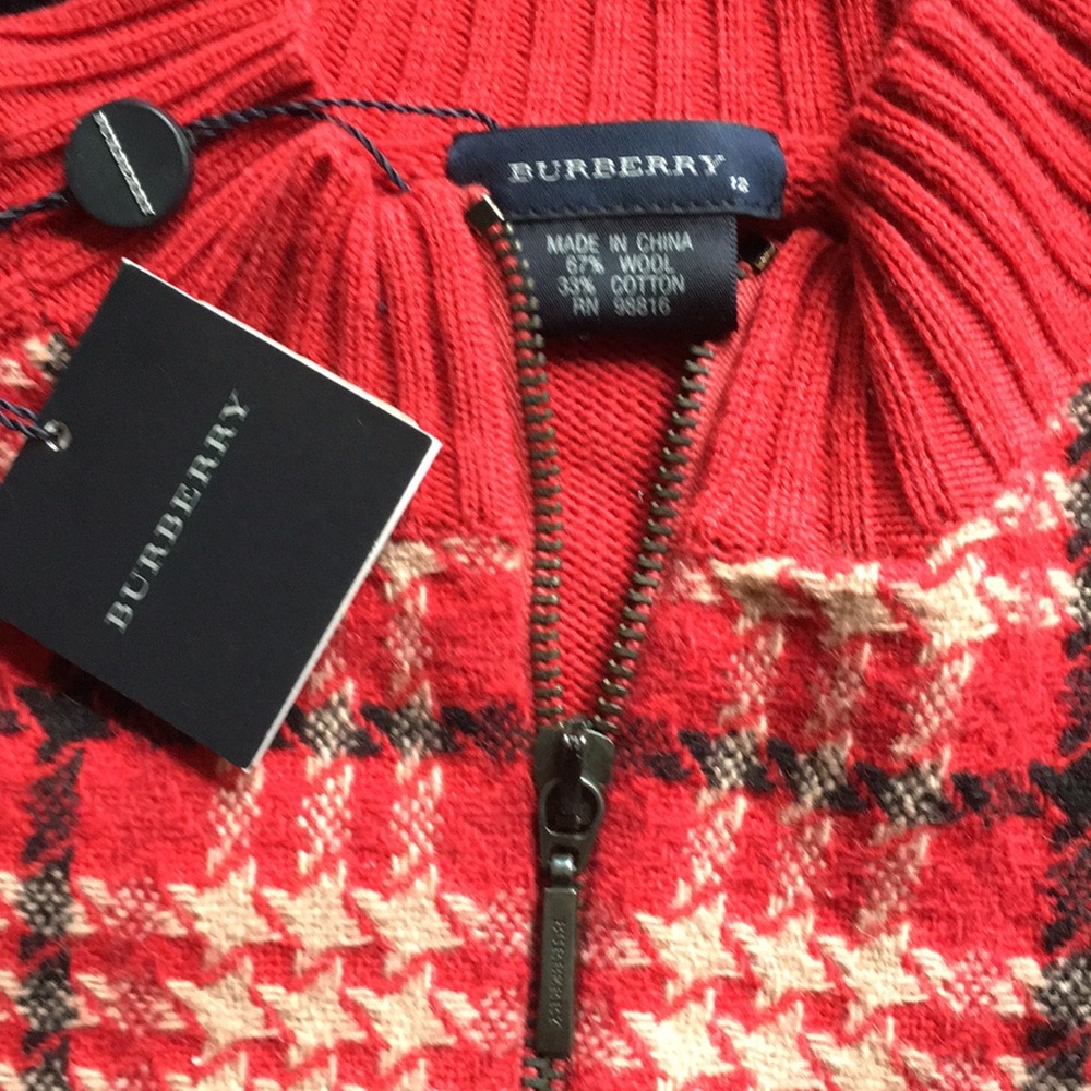 🎉Host Pick 🆕 Burberry sweater jacket AUTHENTIC - Picture 8 of 9